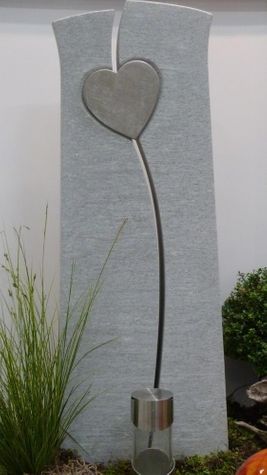 Bildhauer Näf Natursteinarbeiten - Grabmale Stein und Metall