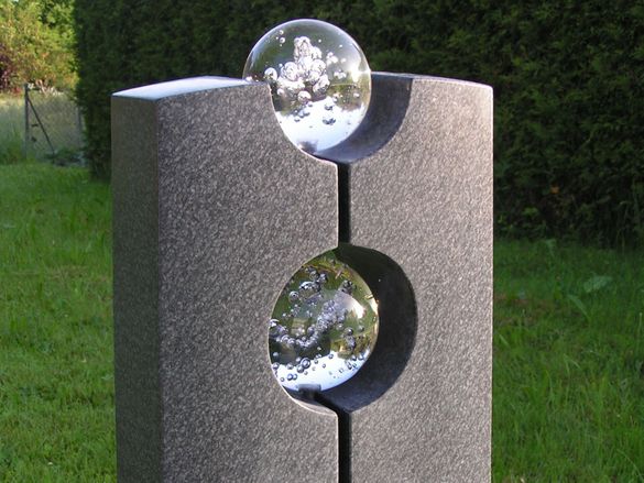 Bildhauer Näf Natursteinarbeiten - Grabmale
