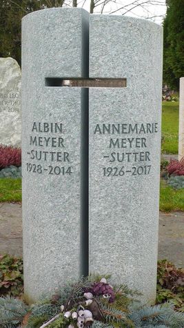 Bildhauer Näf Natursteinarbeiten - Grabmale aus Stein