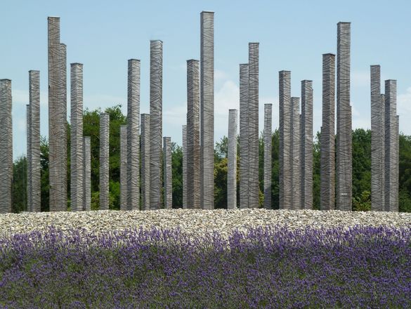 Bildhauer Näf Natursteinarbeiten - Kreiselkunst